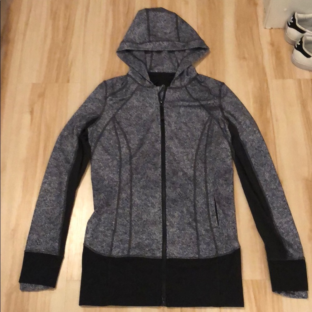 Lululemon zip up!